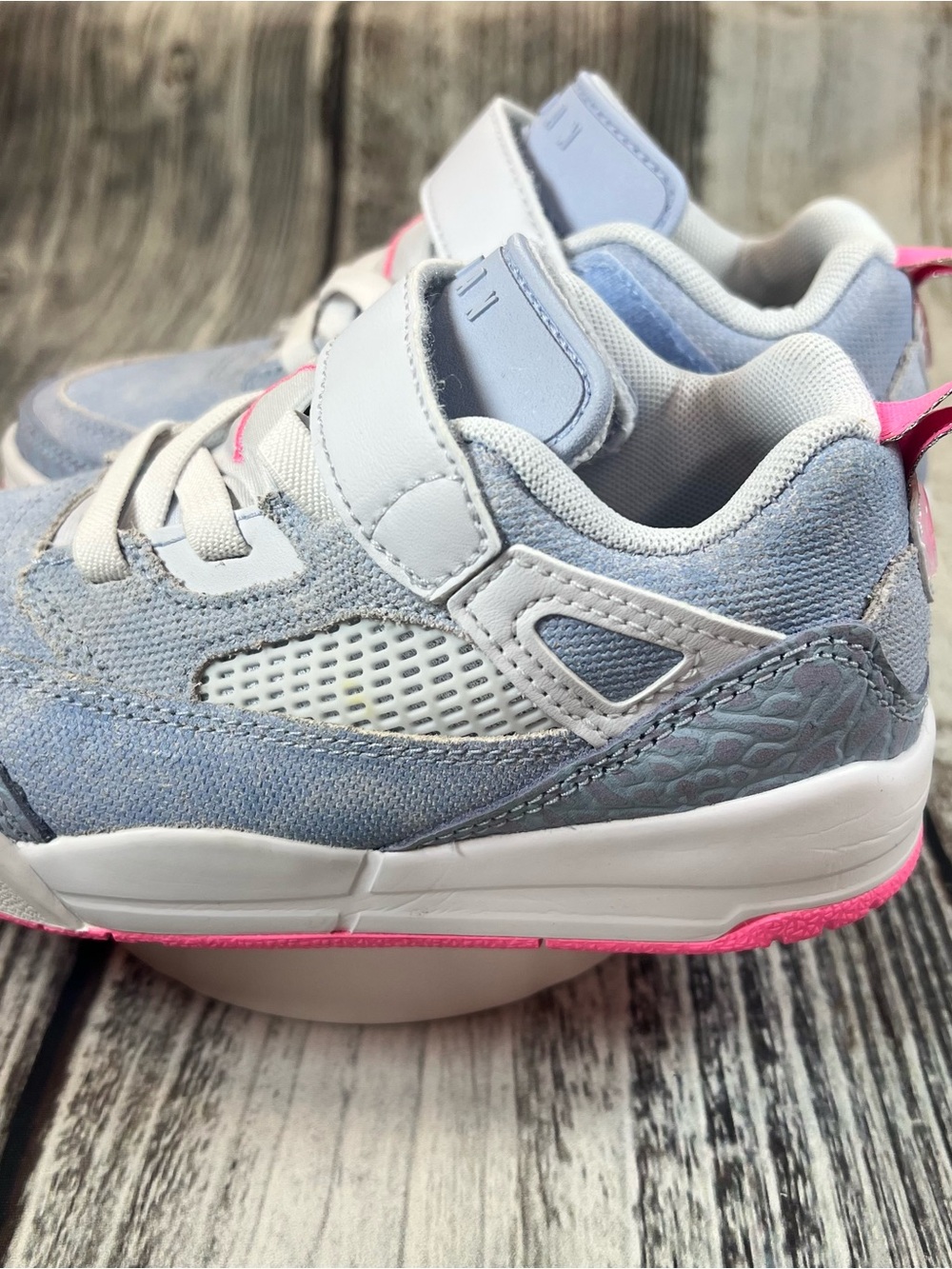 Jordan Kids Light Blue and Pink Velcro Sneakers - Picture 5 of 7